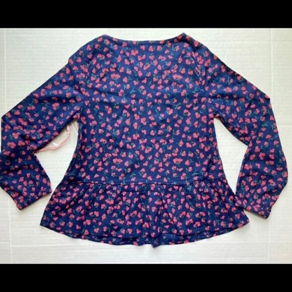 Vineyard  Vines Top - Picture 2 of 5